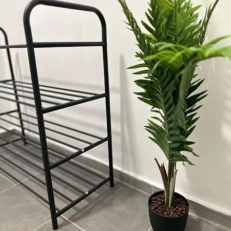 The Orchid, By Lmg Apartment *